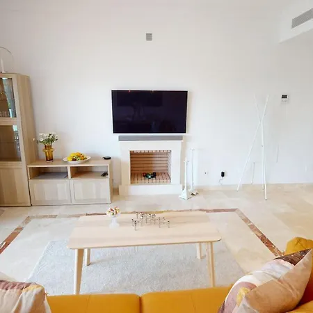 Paraiso Benahavis - Private Garden Ground Floor * אסטפונה