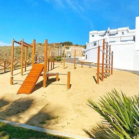 דירה Paraiso Benahavis - Private Garden Ground Floor אסטפונה