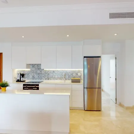 Paraiso Benahavis - Private Garden Ground Floor * Estepona