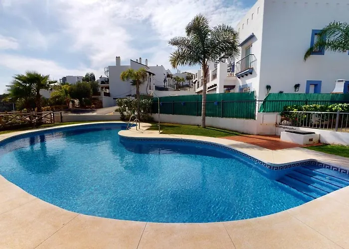 Paraiso Benahavis - Private Garden Ground Floor * Estepona