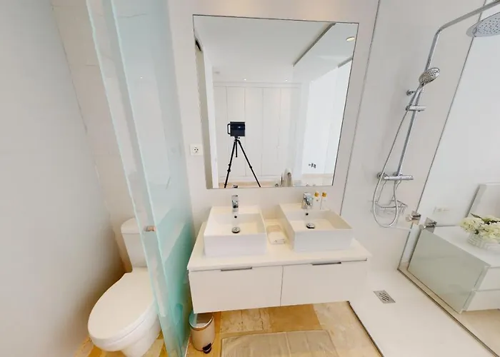 Paraiso Benahavis - Private Garden Ground Floor * Estepona